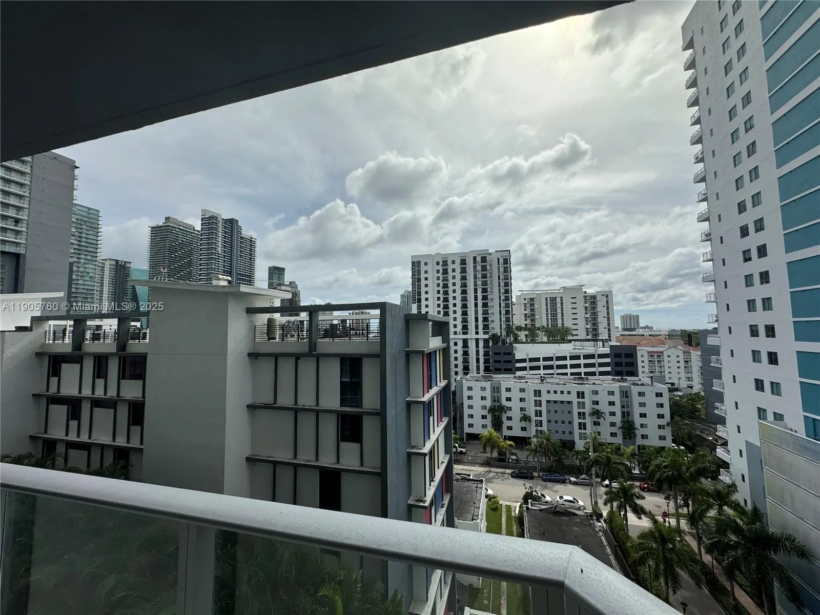 1010 SW 2nd Ave, #910