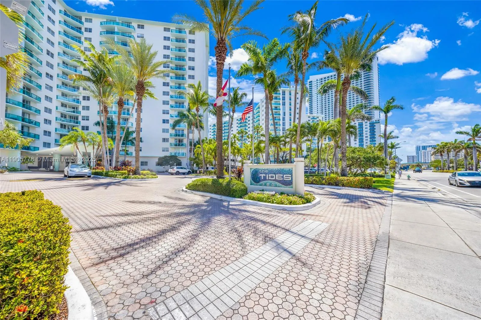 3801 S Ocean Dr, #15R