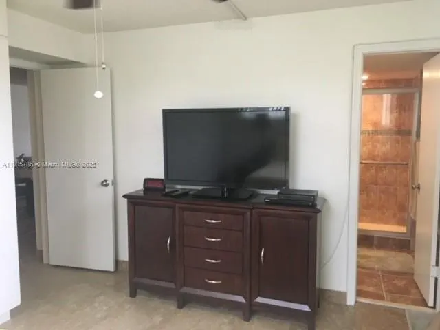 8961 S Hollybrook Blvd, #101