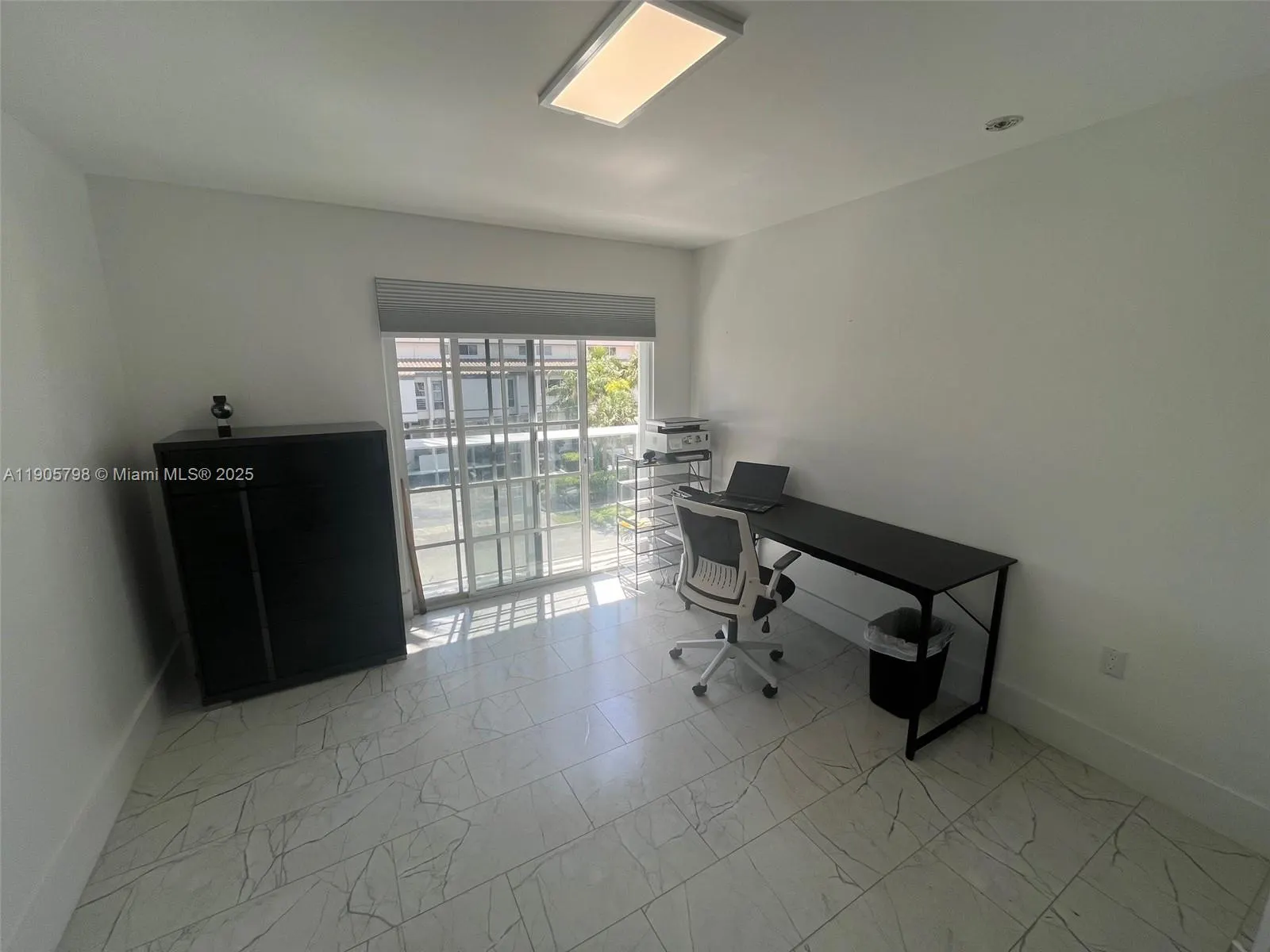 3915 NE 168th St, #3915