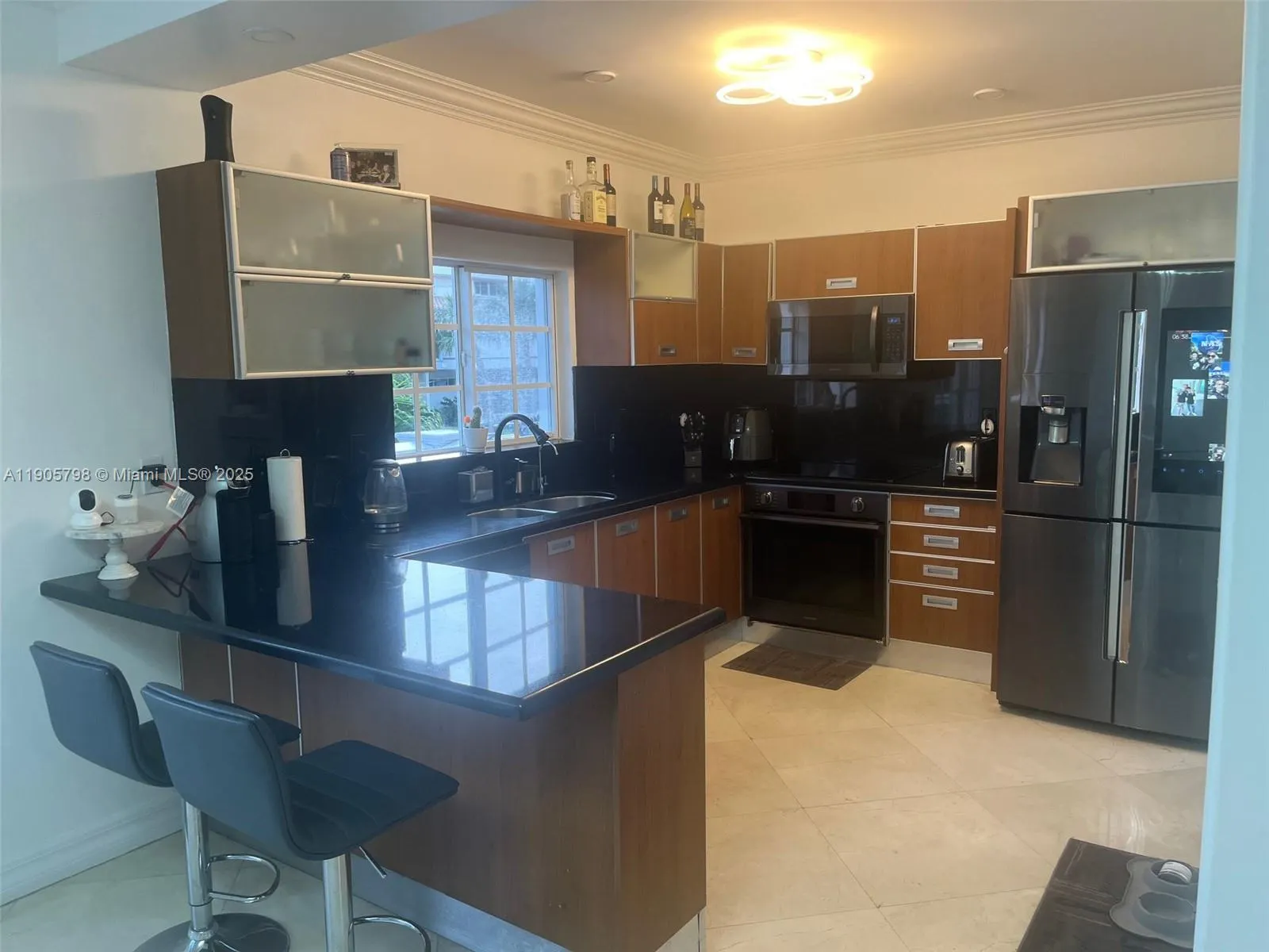 3915 NE 168th St, #3915