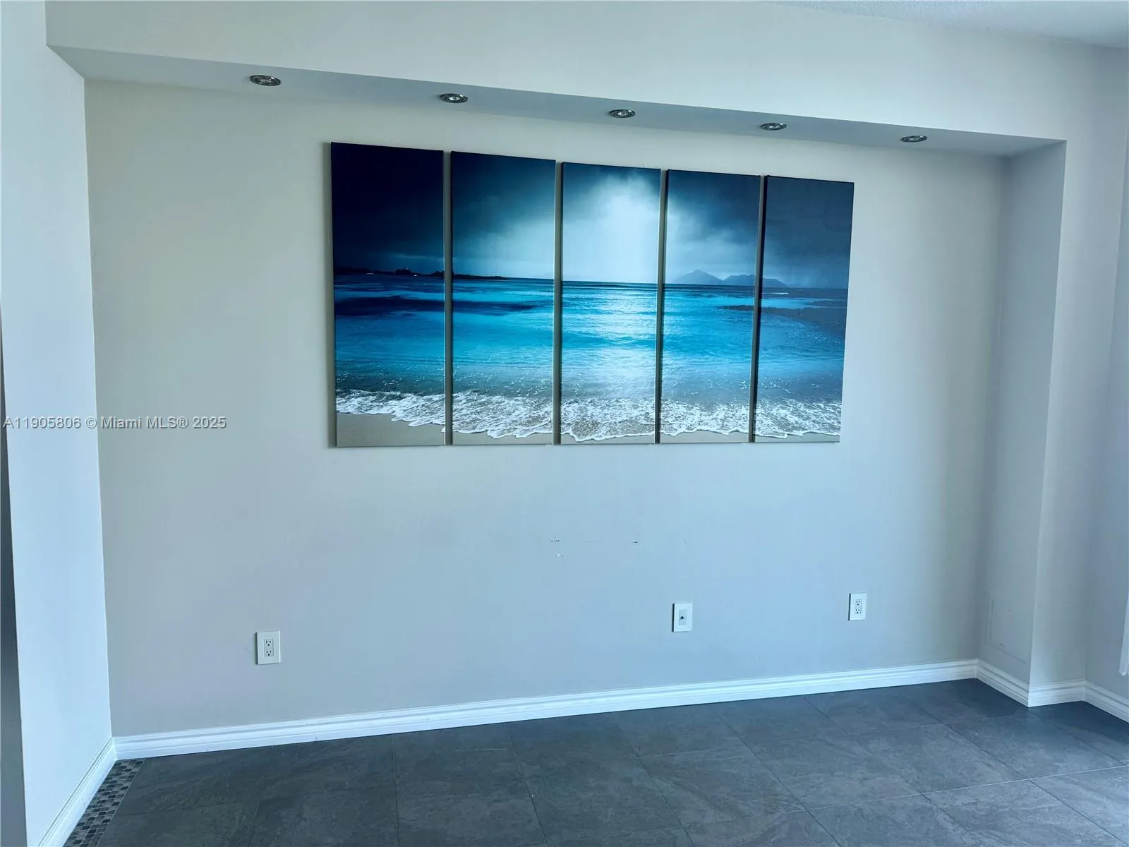 1945 S Ocean Dr, #2311