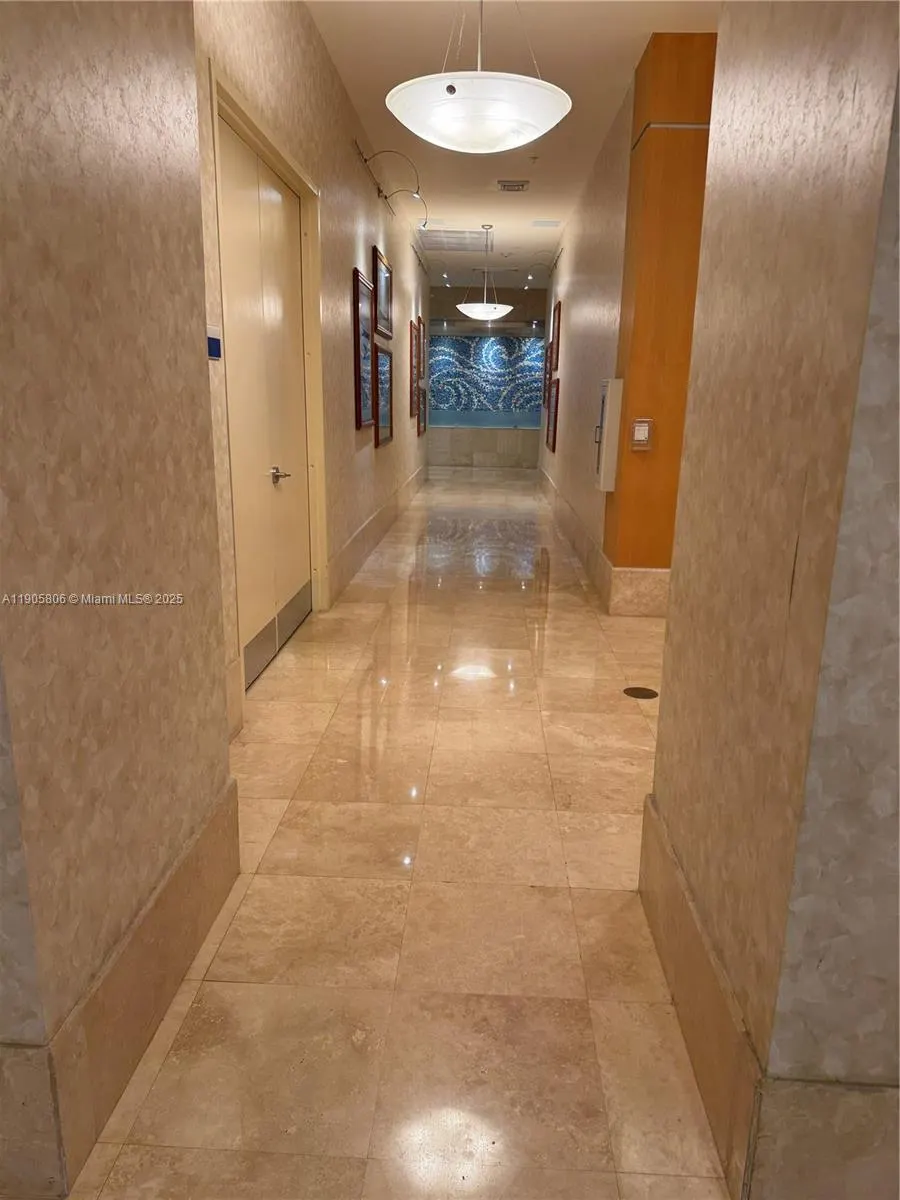 1945 S Ocean Dr, #2311