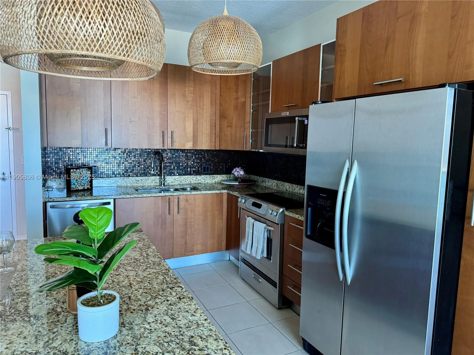 1945 S Ocean Dr, #2311