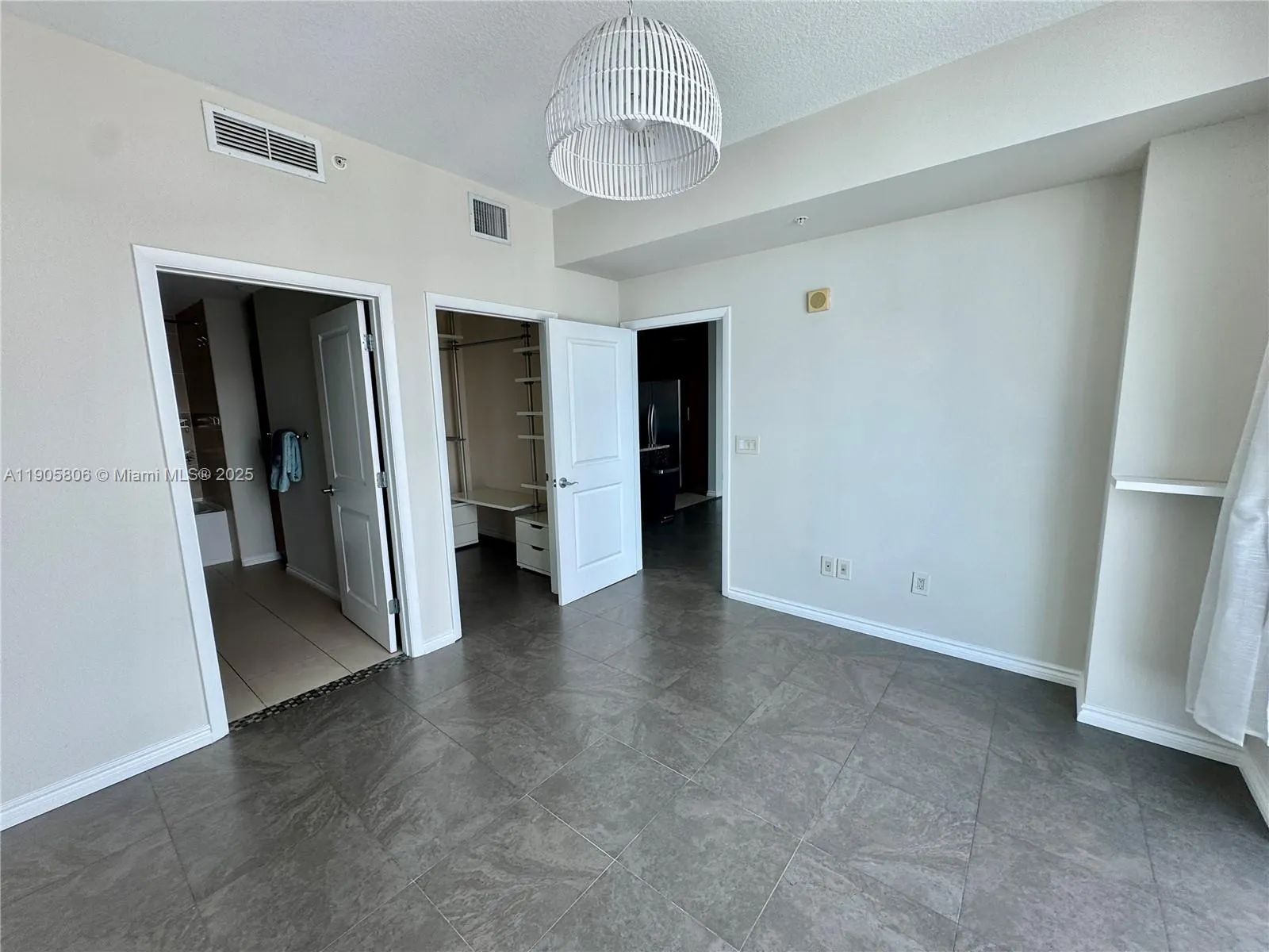 1945 S Ocean Dr, #2311