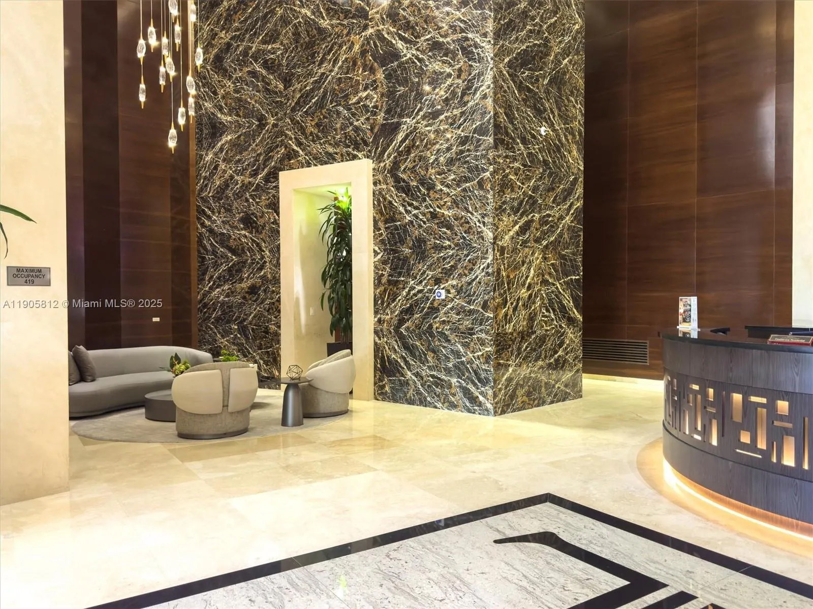 15811 Collins Ave, #3405