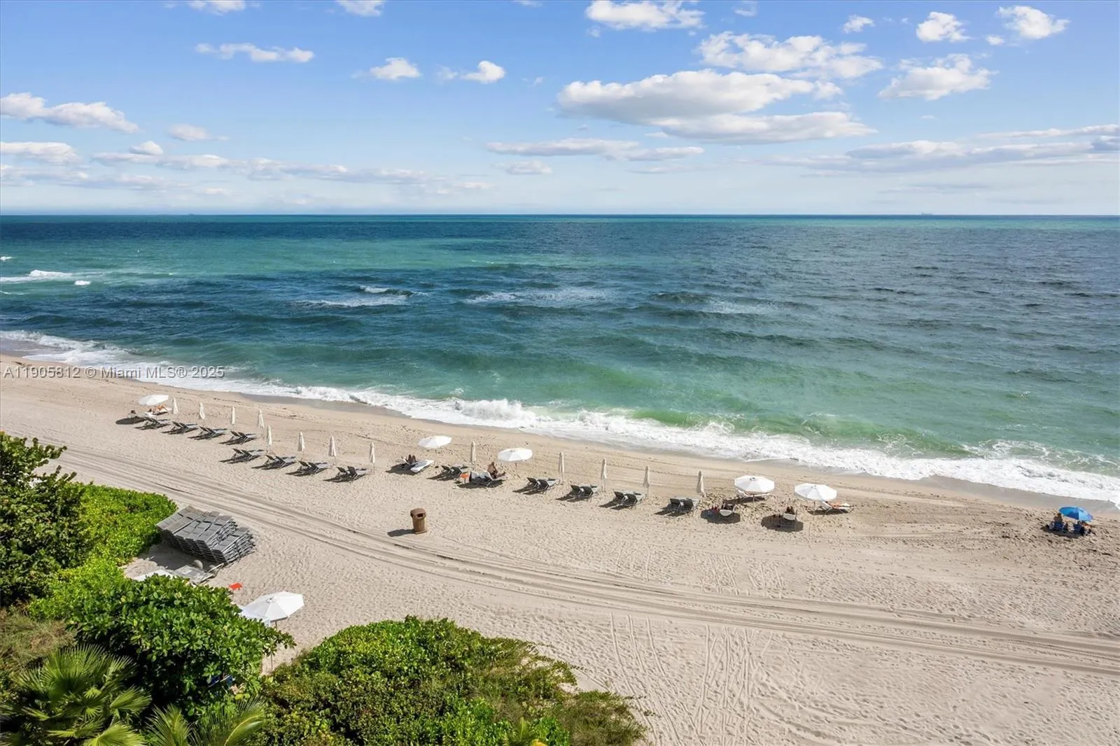 15811 Collins Ave, #3405