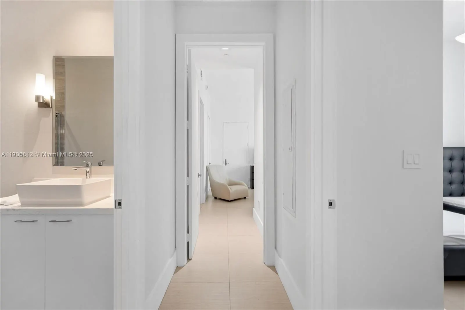 15811 Collins Ave, #3405