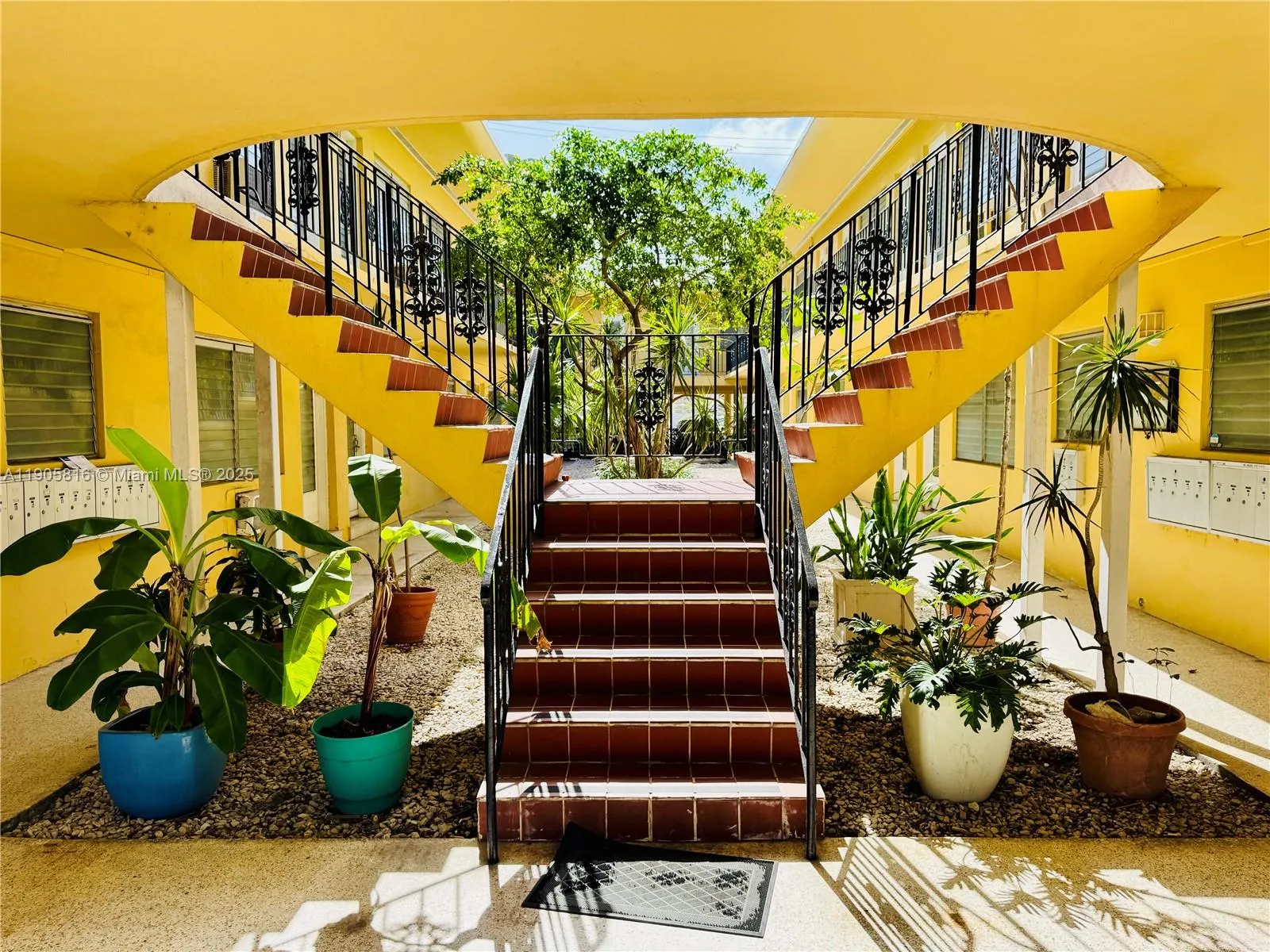 75 Washington Ave, #10