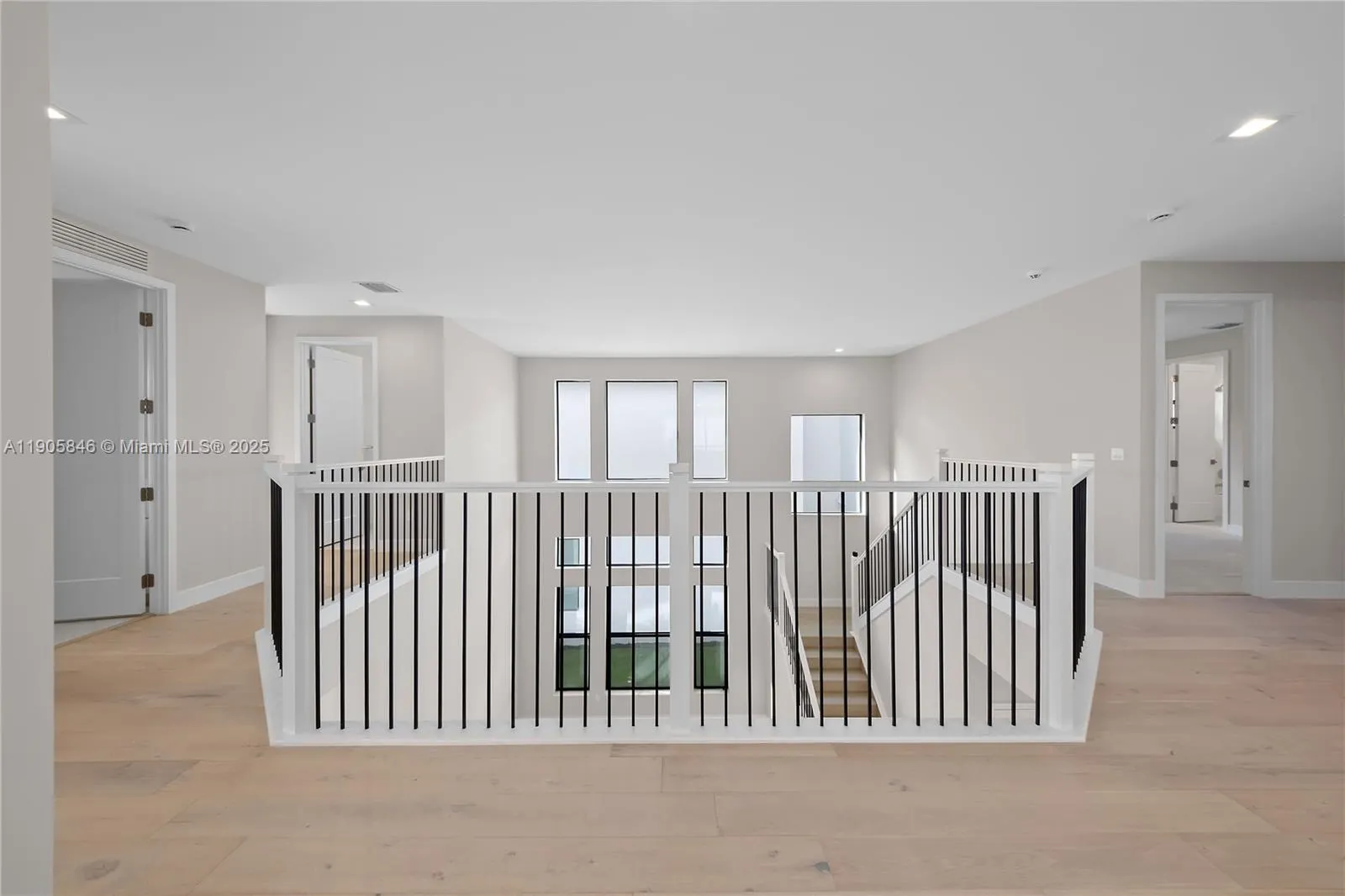 20422 Southernwood Ave