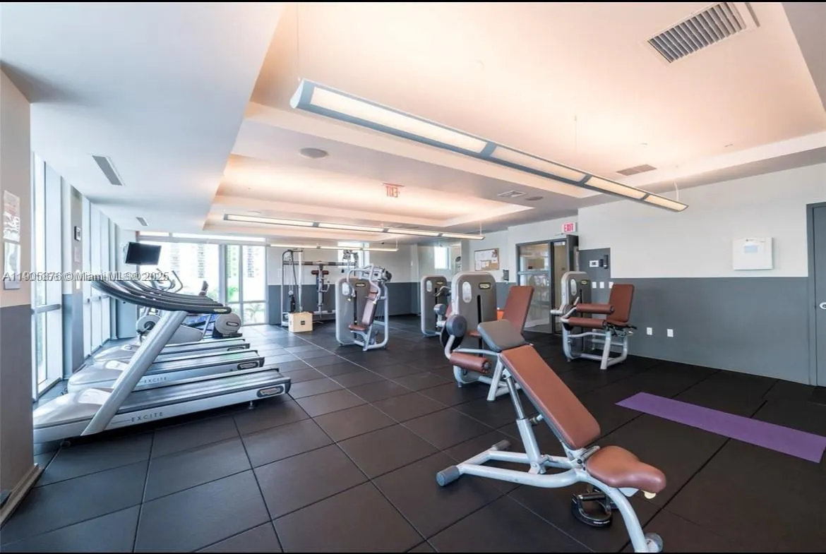 333 NE 24th St, #1706