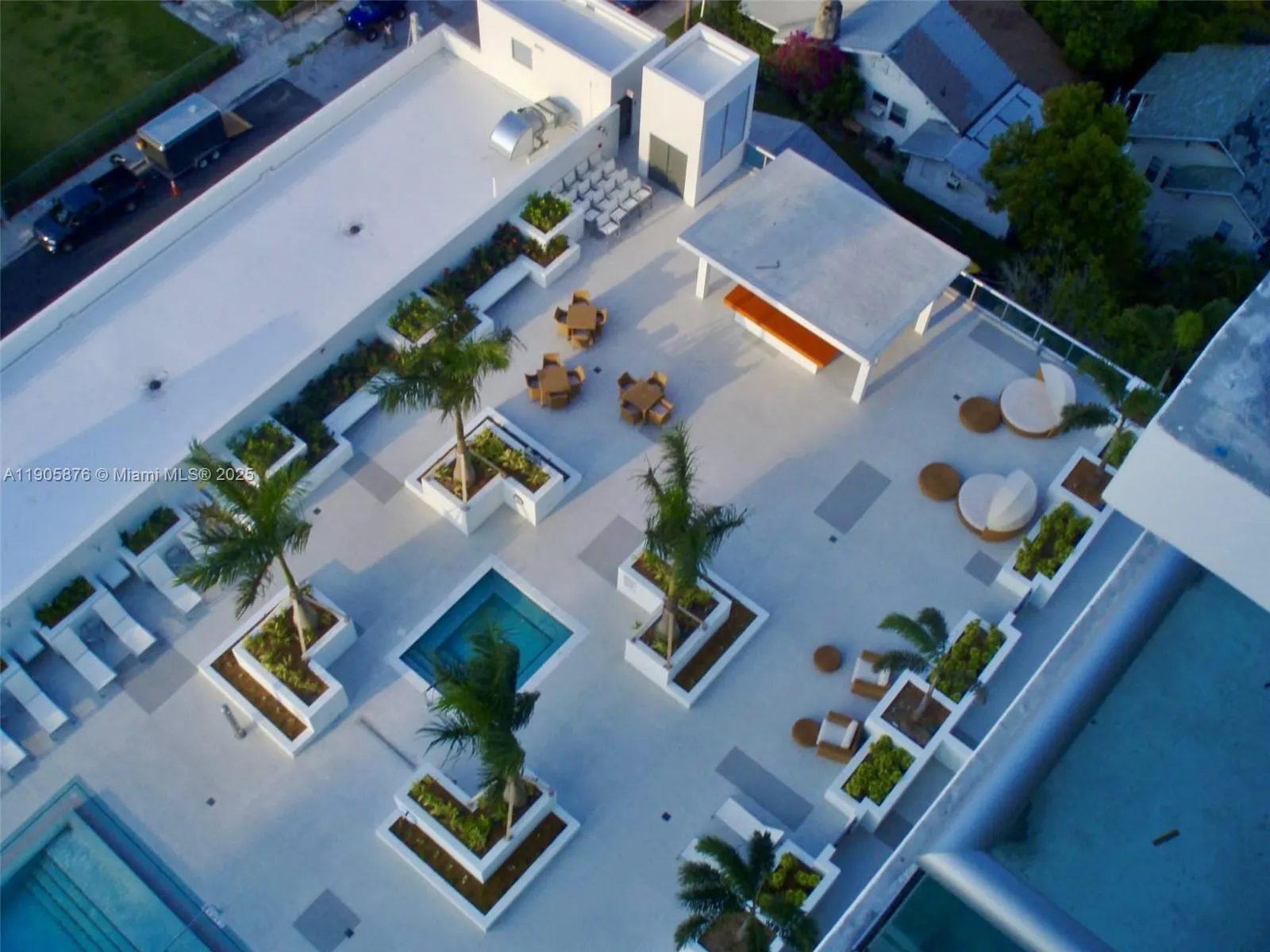 333 NE 24th St, #1706