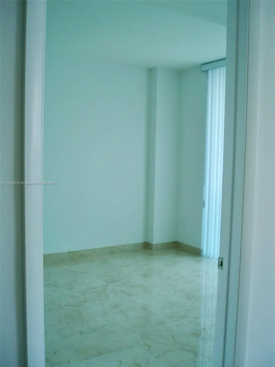 333 NE 24th St, #1706