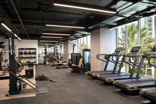 227 NE 2nd St, #1703