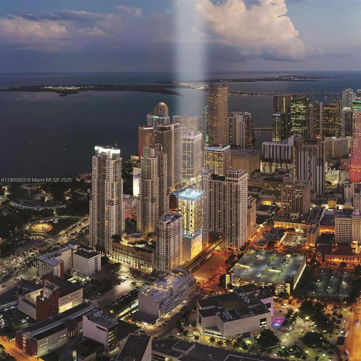 227 NE 2nd St, #1703