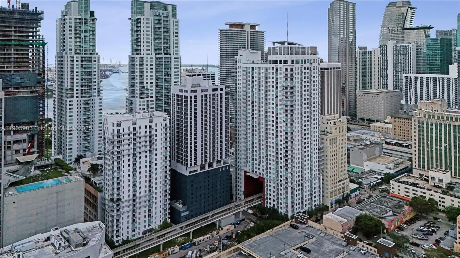 227 NE 2nd St, #1703