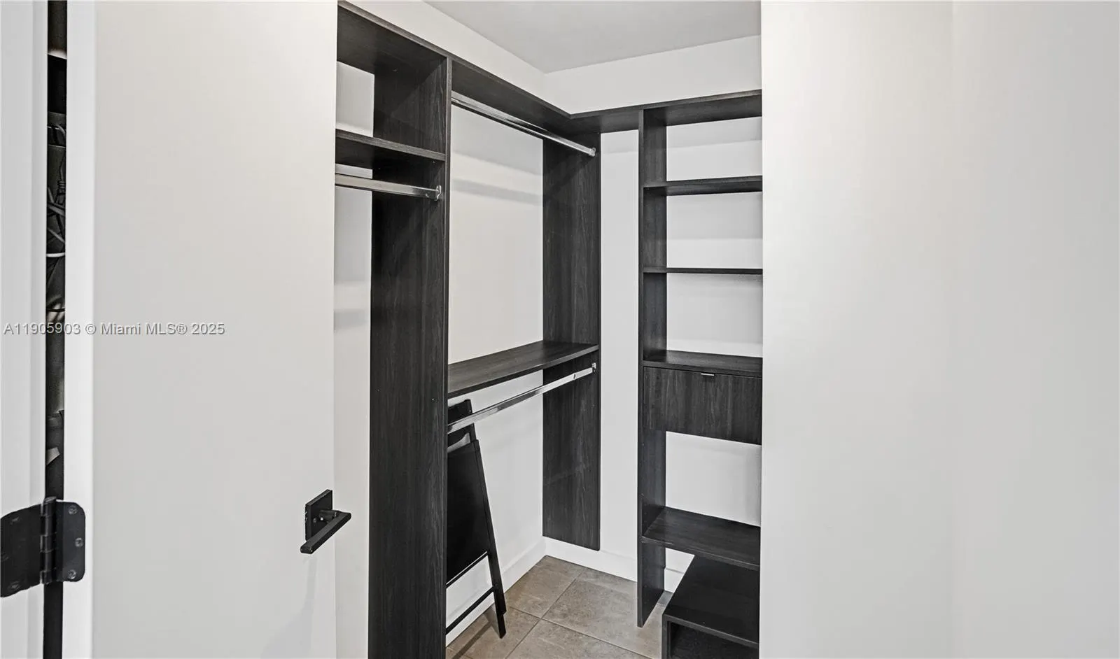 227 NE 2nd St, #1703