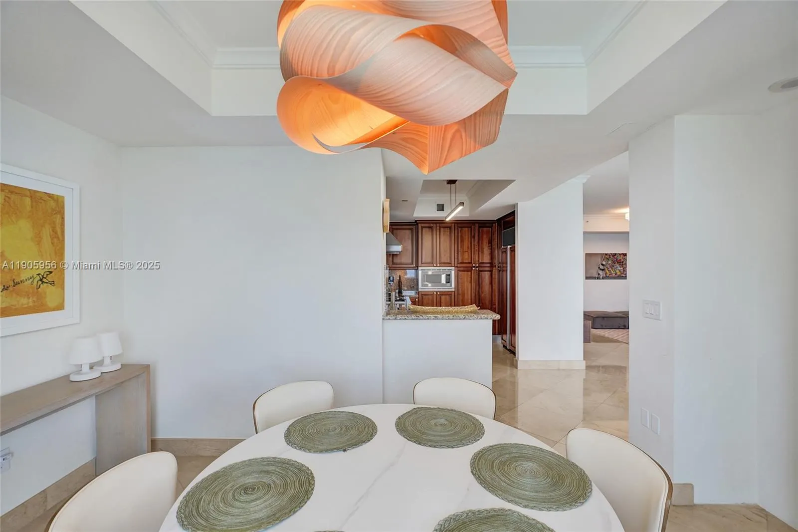 17875 Collins Ave, #2605