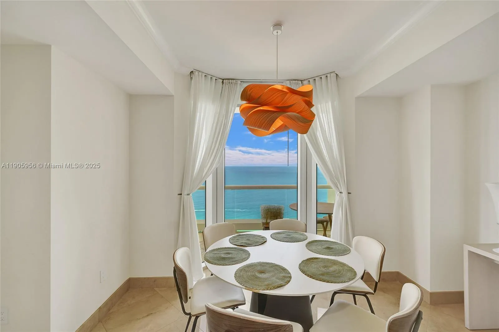 17875 Collins Ave, #2605