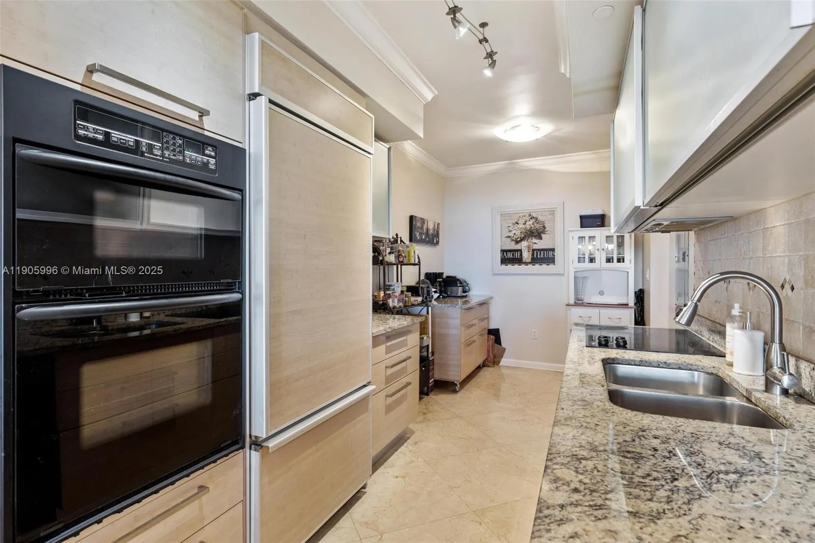 1800 S Ocean Dr, #4007