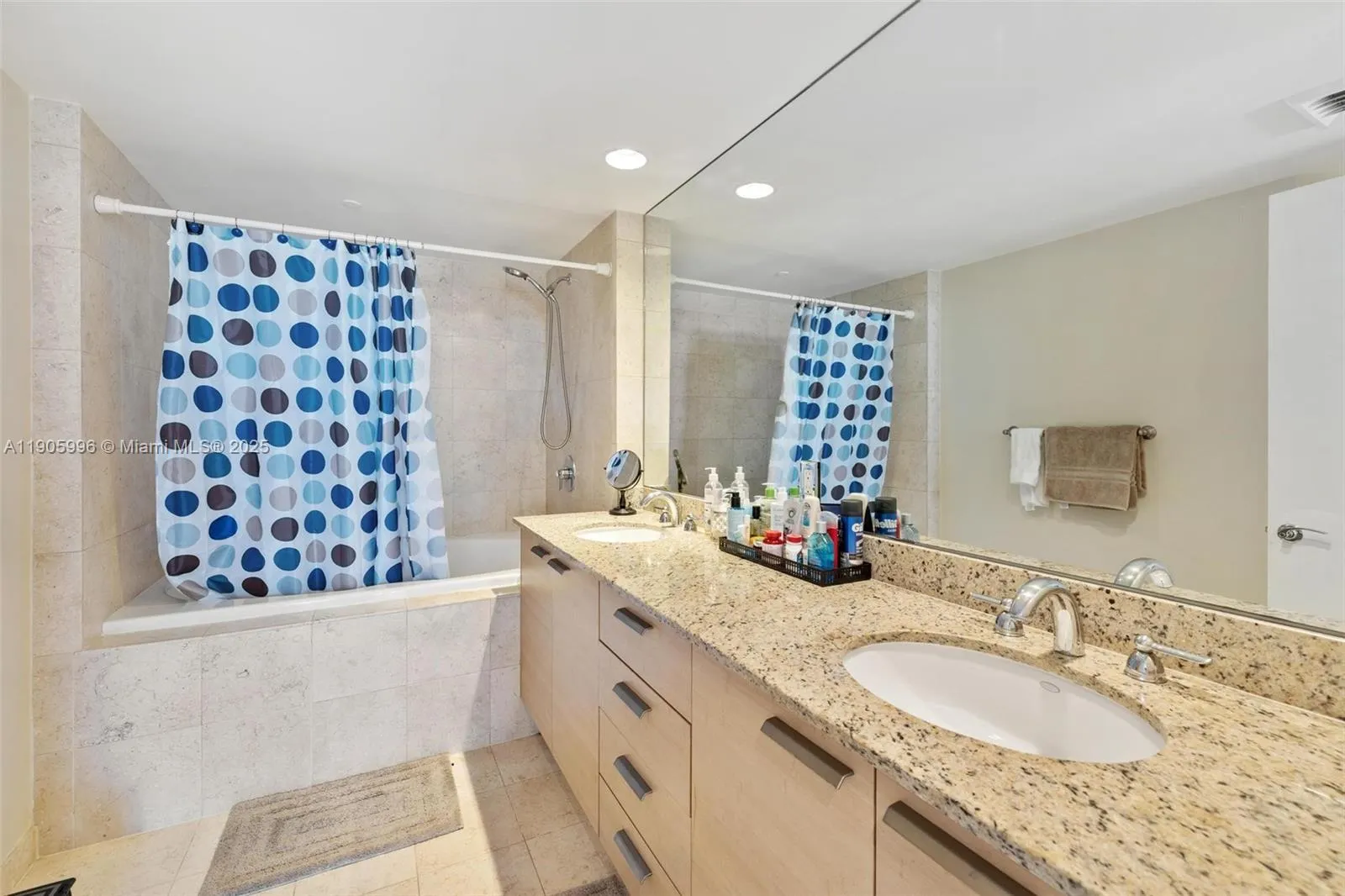 1800 S Ocean Dr, #4007