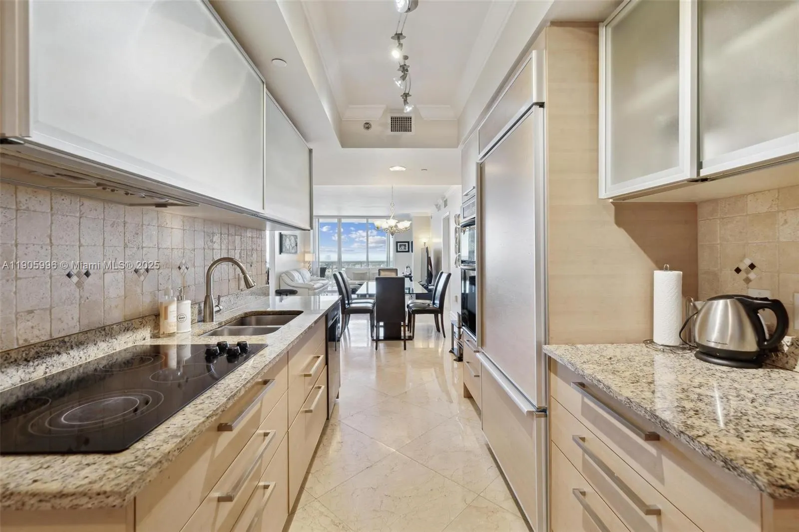 1800 S Ocean Dr, #4007