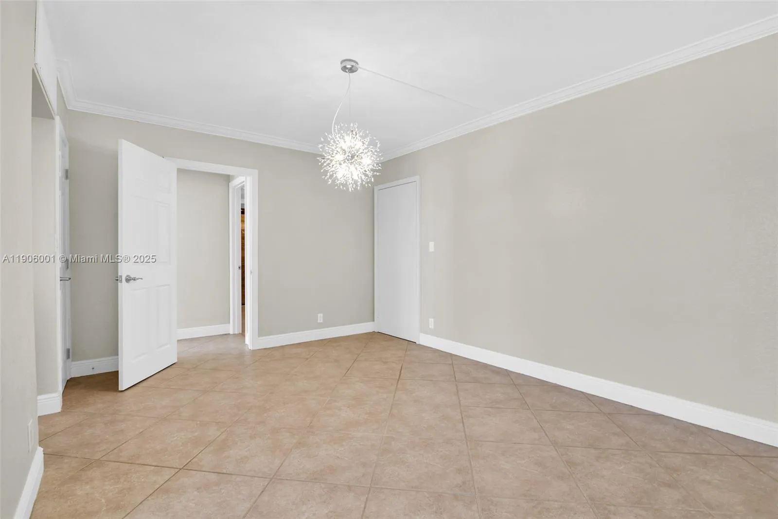 2715 N Ocean Blvd, #11B