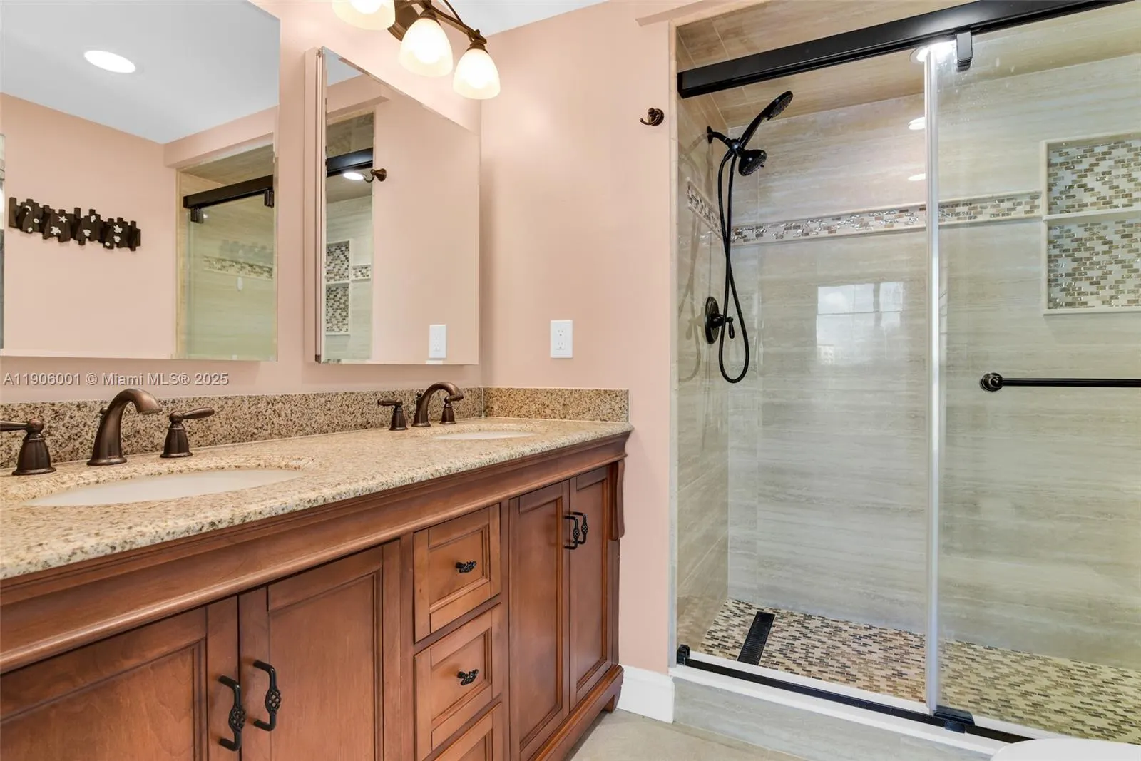 2715 N Ocean Blvd, #11B