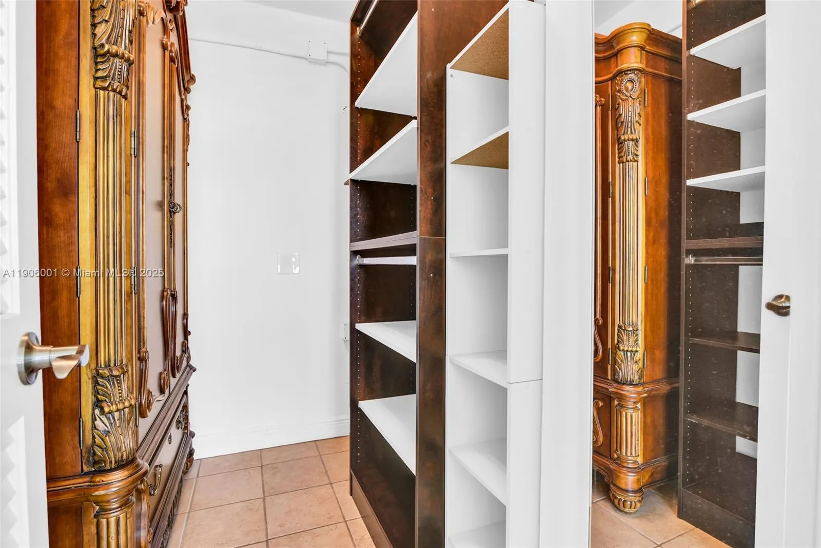 2715 N Ocean Blvd, #11B