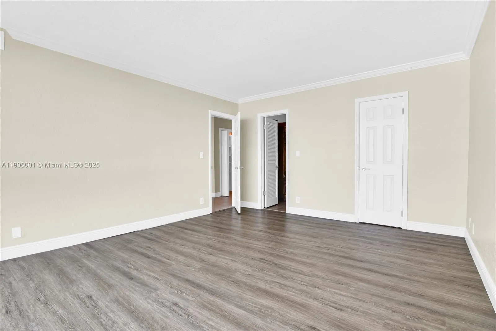 2715 N Ocean Blvd, #11B