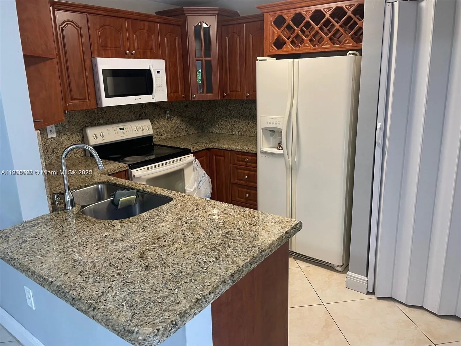 10302 NW 9th St Cir, #103