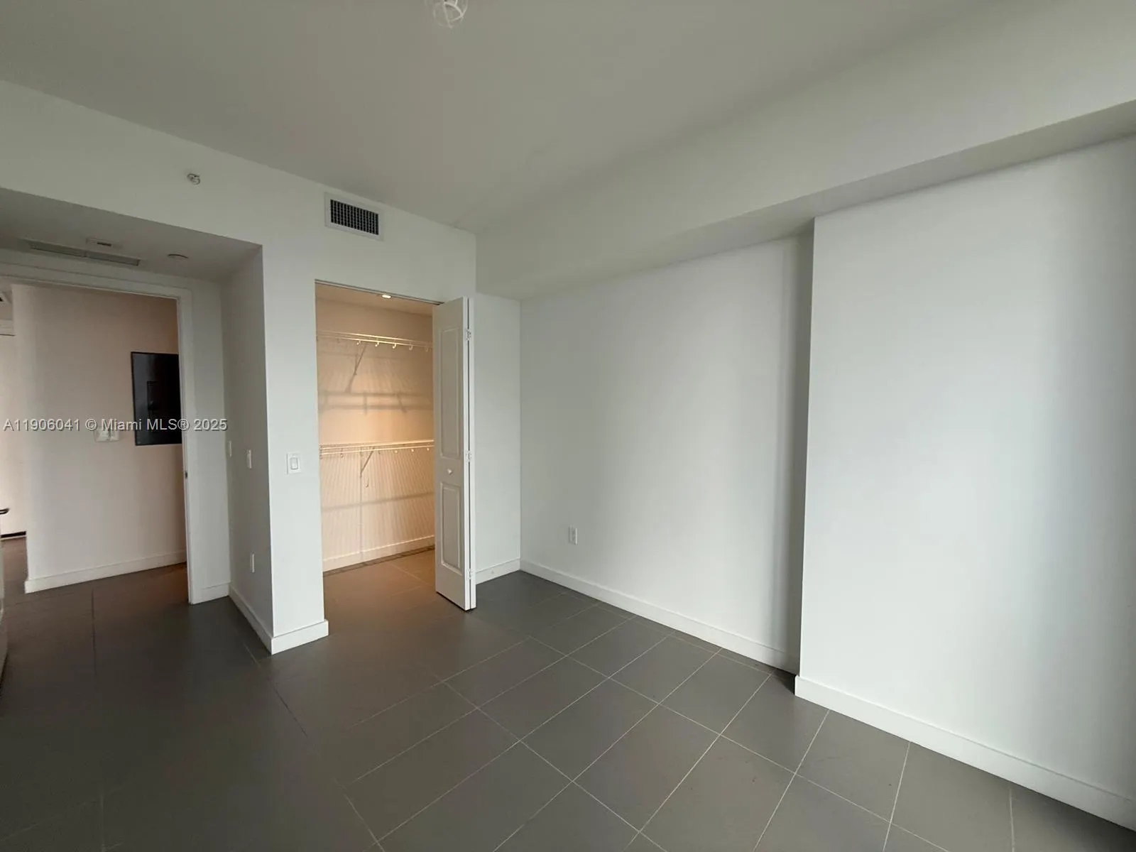 1600 NE 1st Ave, #1909