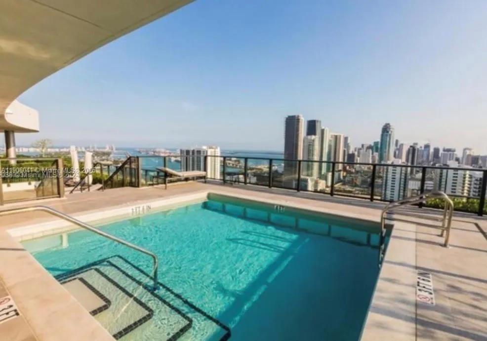 1600 NE 1st Ave, #1909