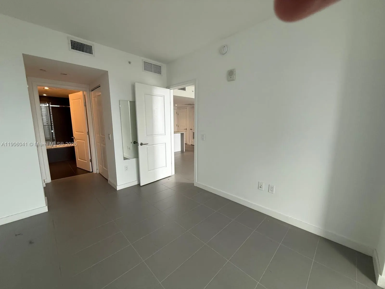 1600 NE 1st Ave, #1909