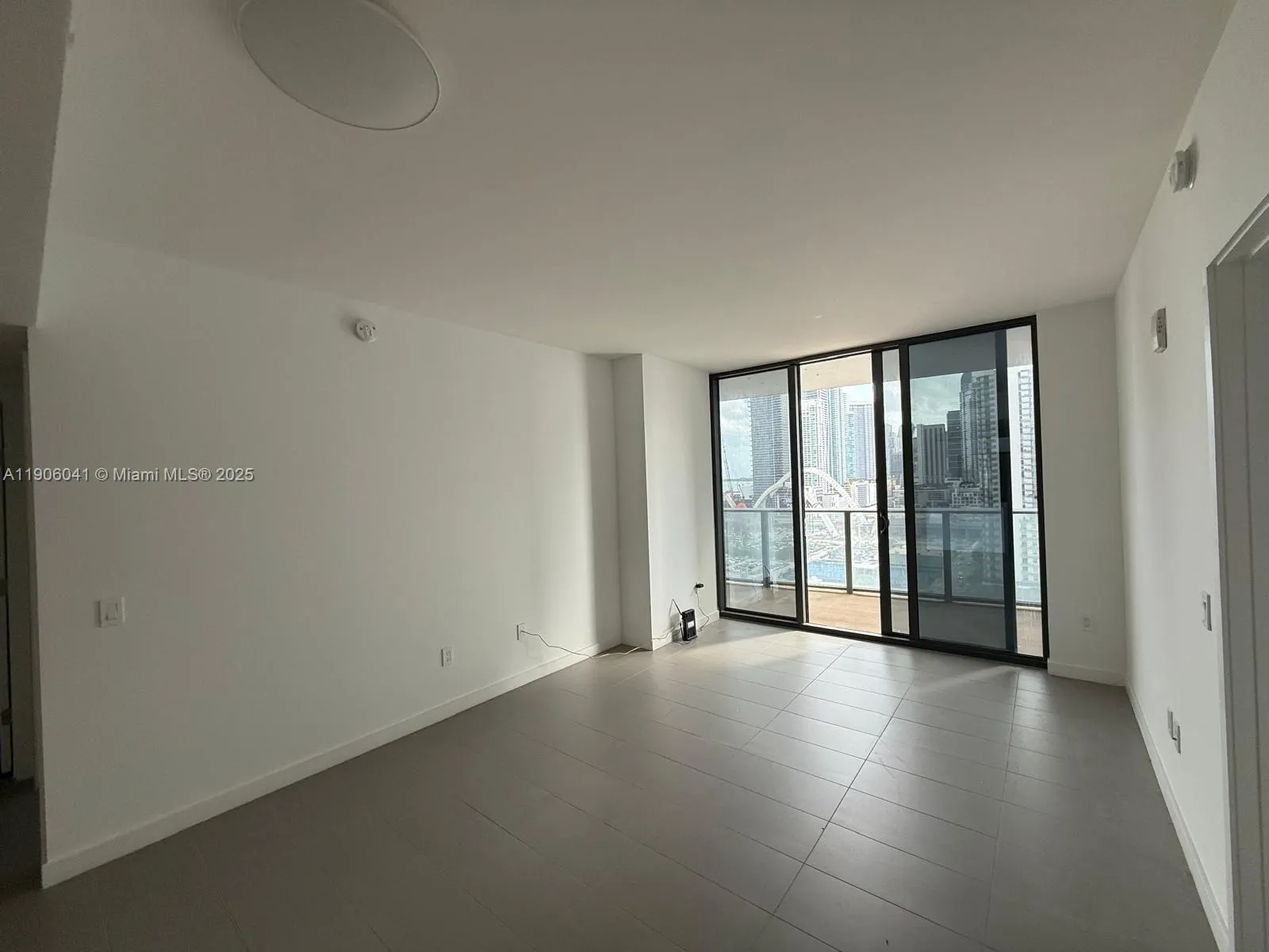 1600 NE 1st Ave, #1909