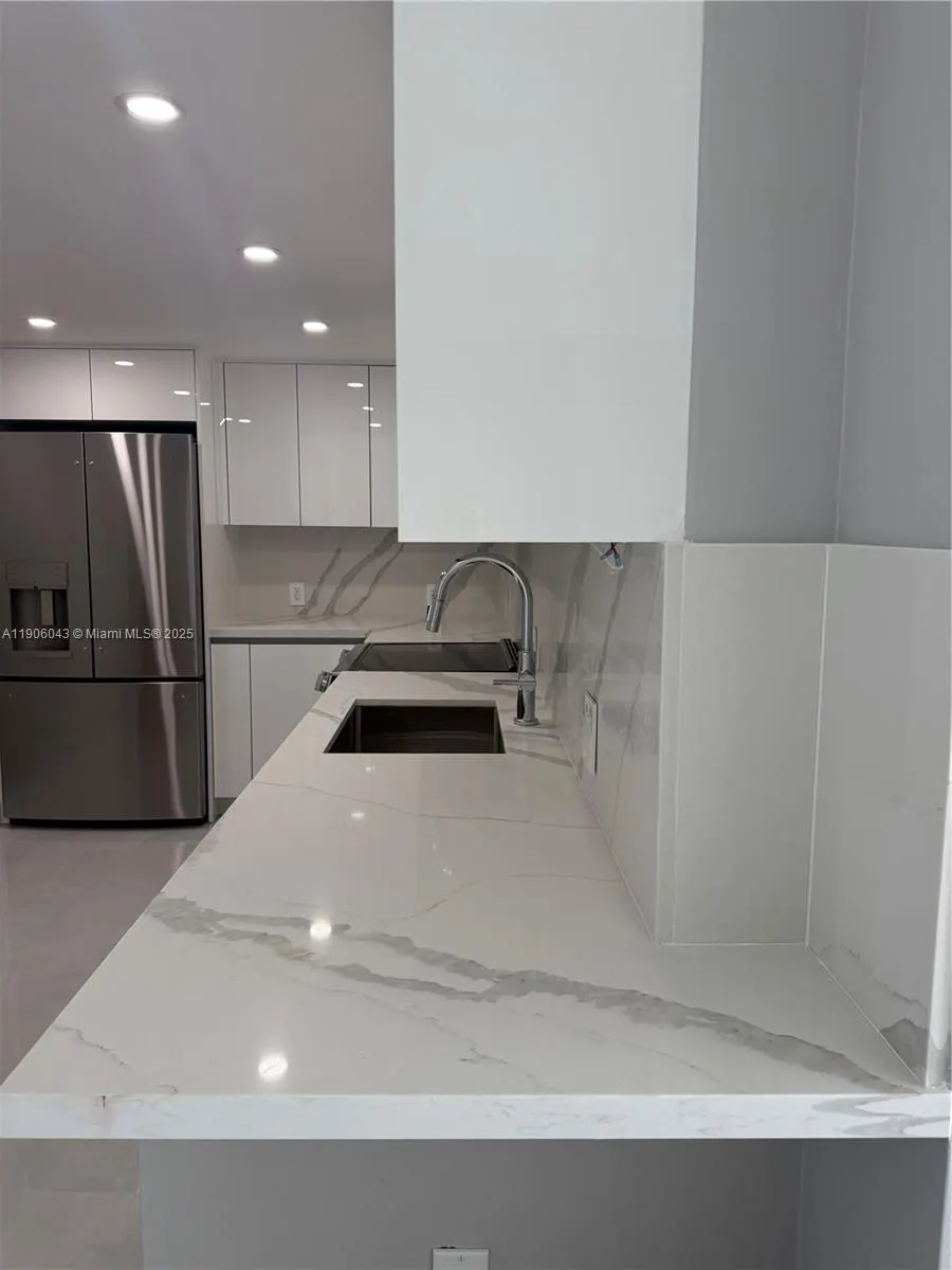 3675 N Country Club Dr, #2606