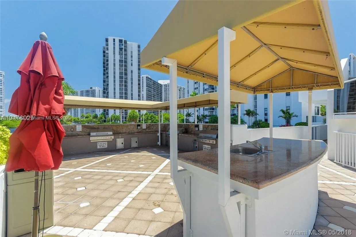 3675 N Country Club Dr, #2606