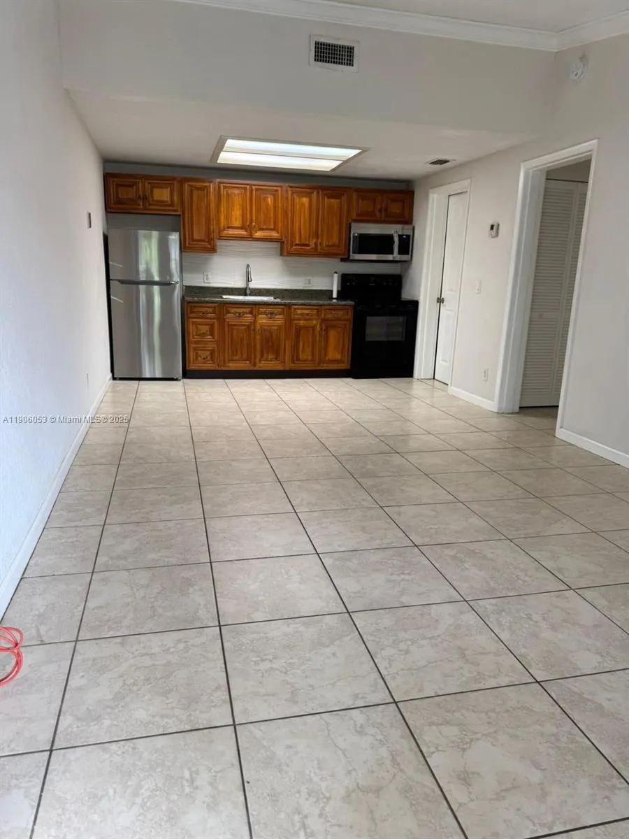 7210 Southgate Blvd, #7210