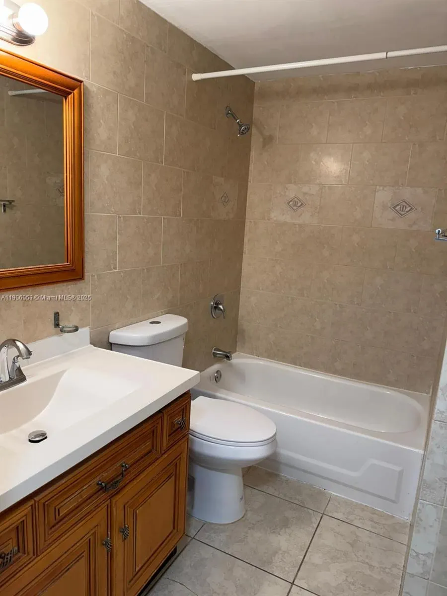 7210 Southgate Blvd, #7210