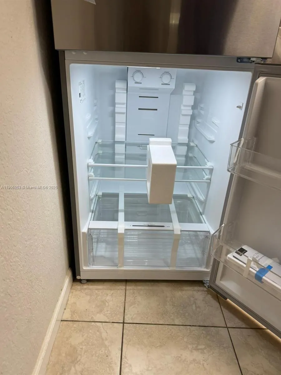 7210 Southgate Blvd, #7210