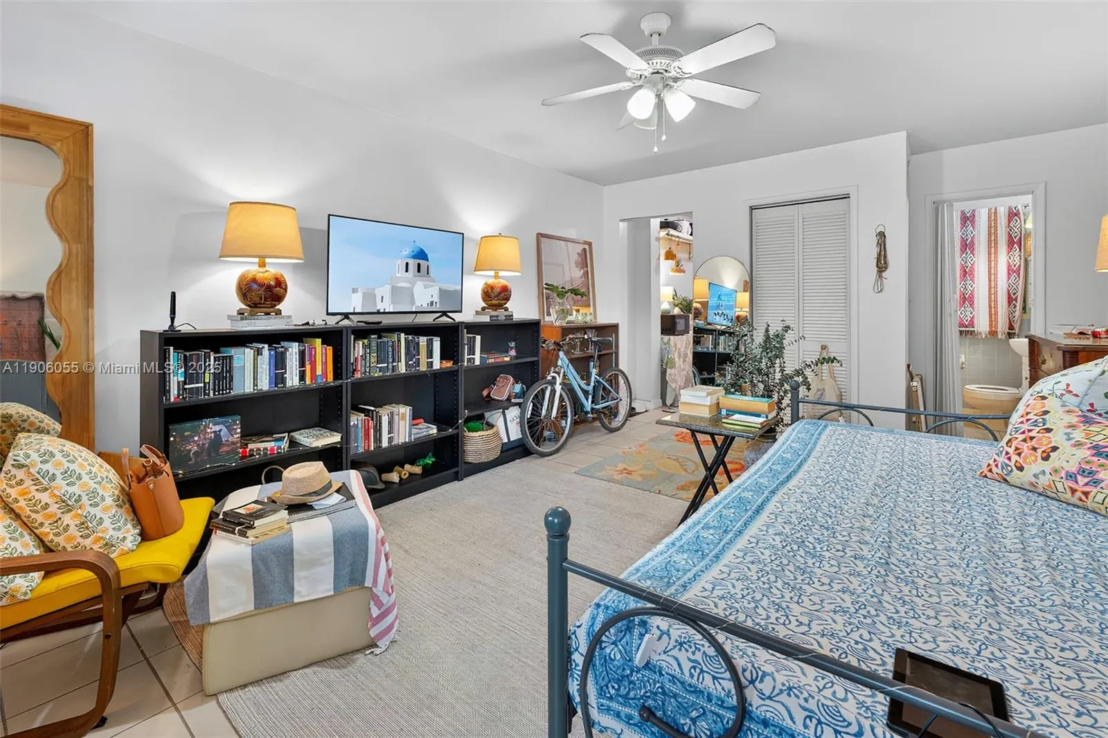 1219-1221 NE 18th Ave