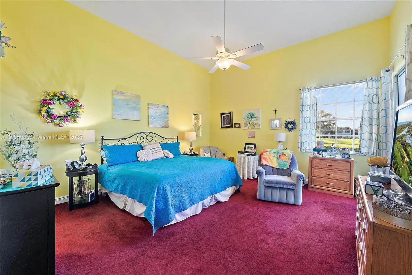 12960 Oak Knoll Drive