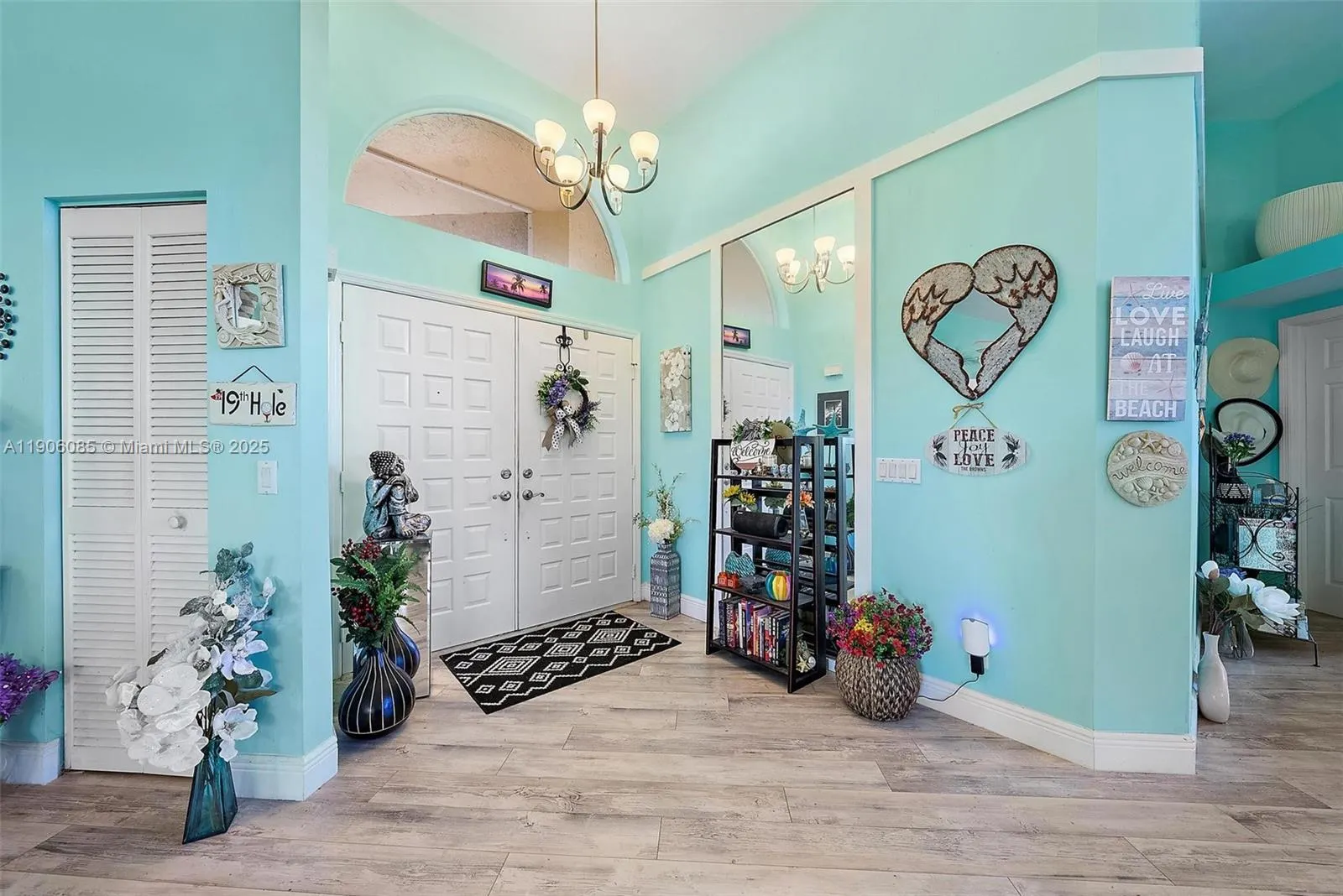 12960 Oak Knoll Drive