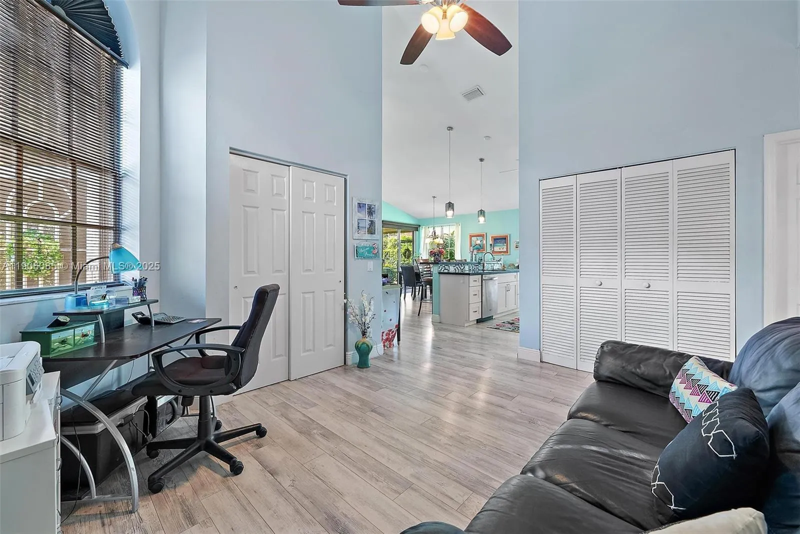 12960 Oak Knoll Drive