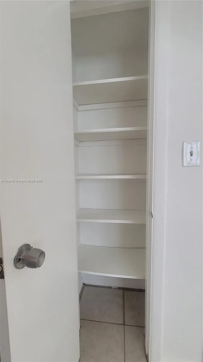 2615 SW 22nd Ave, #9