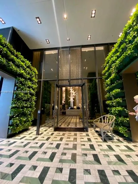 801 S Miami Ave, #604