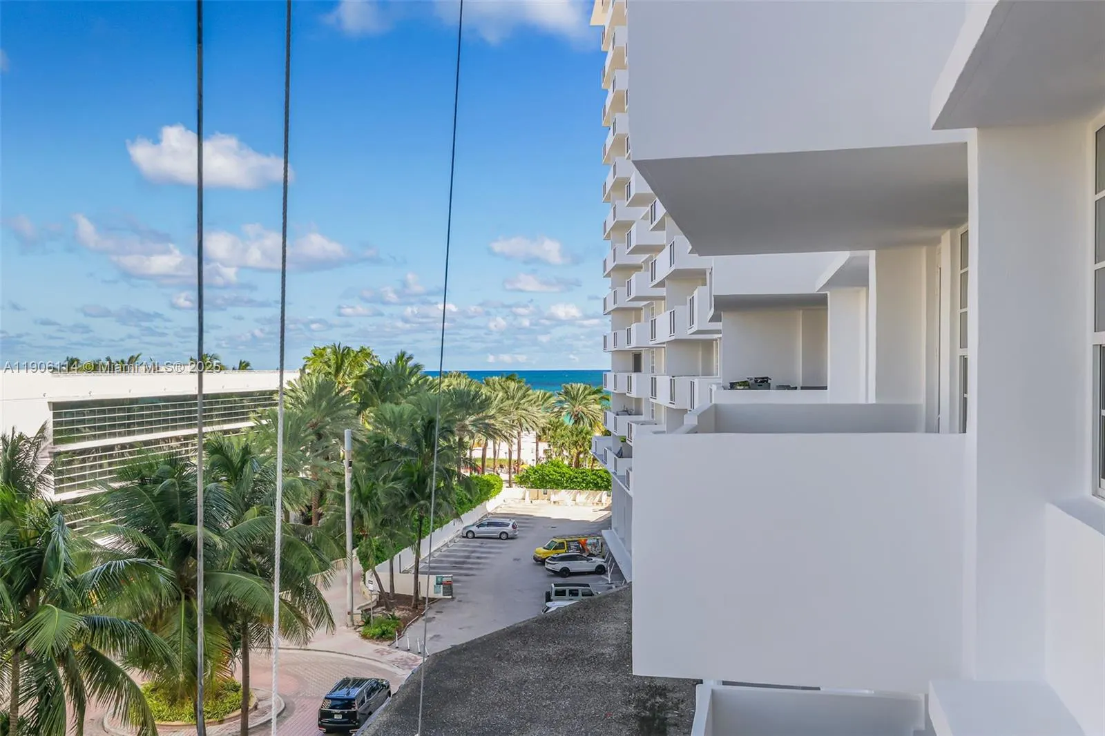 100 Lincoln Rd, #502