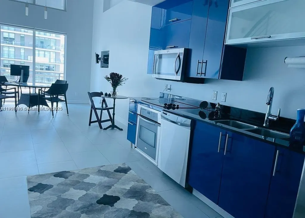 60 SW 13th St, #3606