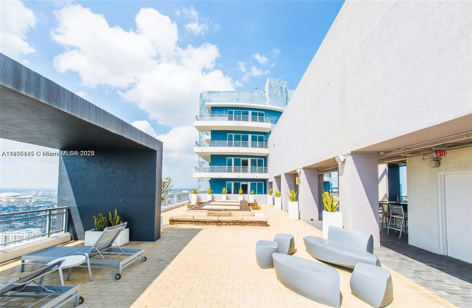 60 SW 13th St, #3606