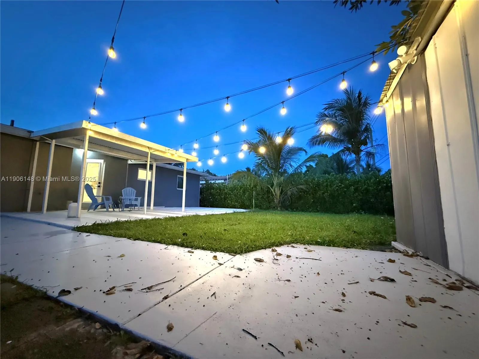 250 NE 42nd St, #250